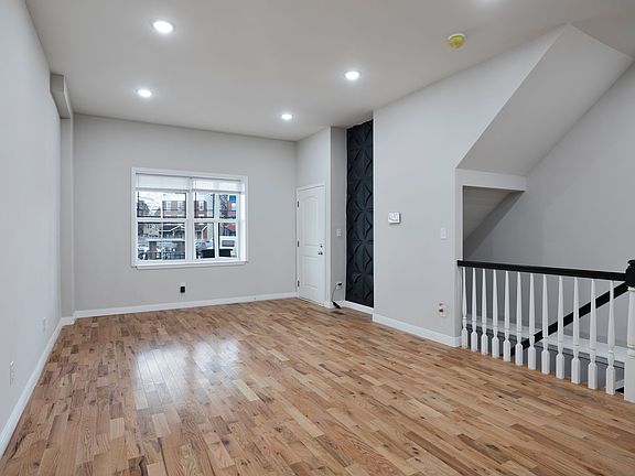 3rd image of 4130 W Girard Ave #1