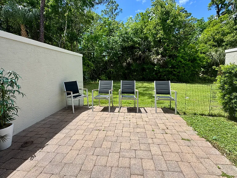 8173 Roseville Blvd — Photo 9