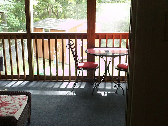 screened porch
