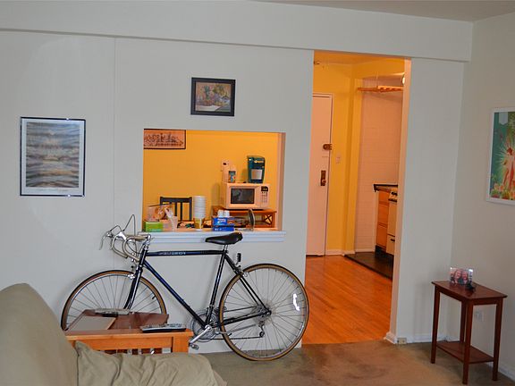 4th image of 7363 Bell Blvd APT 4M