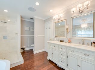 7 Forest View Dr, Chester, NJ 07930