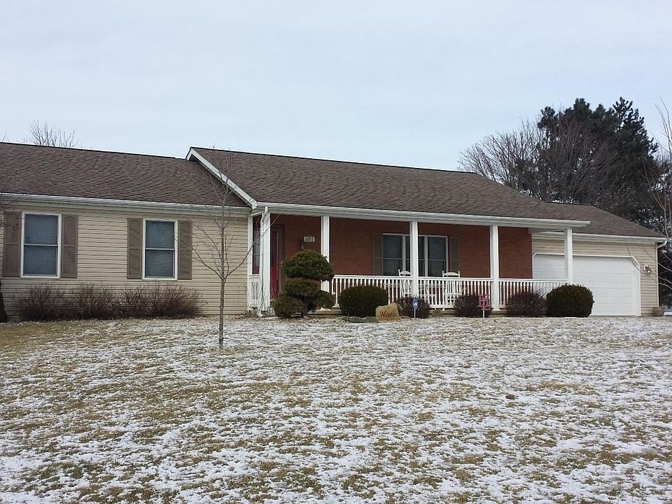 1st image of 1697 Meadowlake Dr