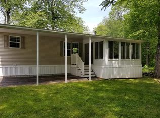 21 Tyler St, Brookfield, MA 01506