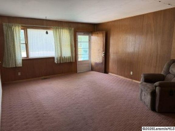 4th image of 1124 Fetterman Dr