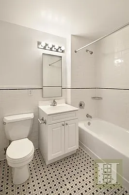 Rented by Halstead Real Estate | media 21