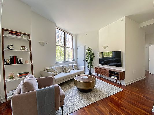 3rd image of 191 Saint Nicholas Ave APT 3H