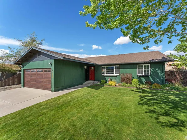 1380 Patricia Dr, Gardnerville, NV 89460