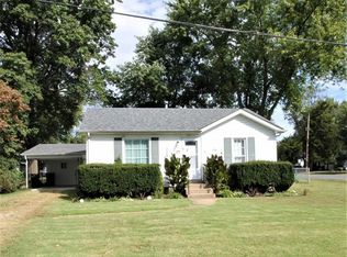101 March Dr, Collinsville, IL