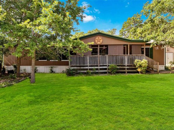 107 Chief, Smithville, TX 78957