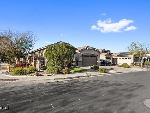 3rd image of 20298 E MOCKINGBIRD Drive