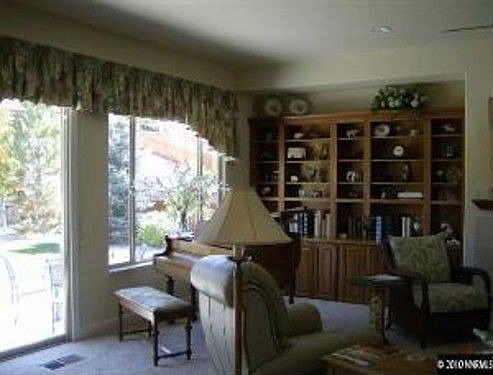 3rd image of 1860 Vicenza Dr