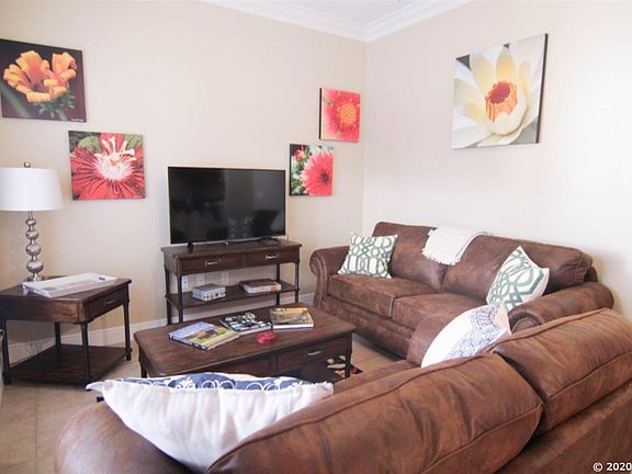 3rd image of 230 SW 2nd Ave APT 304
