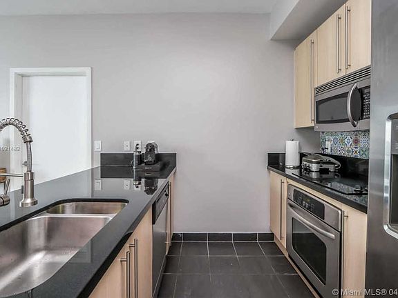 4th image of 1111 SW 1st Ave APT 1623-N