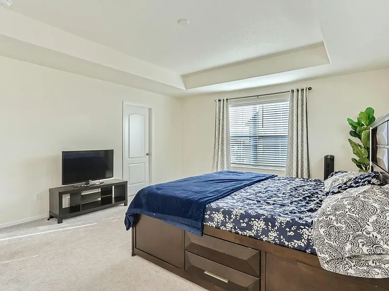 9696 Meeker St — Photo 14