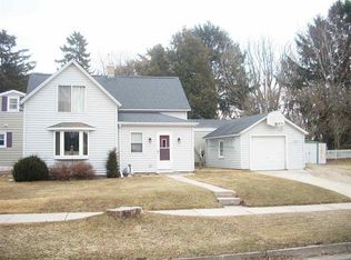 704 Juneau St, Kewaunee, WI 54216