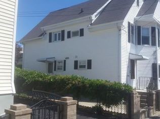 105 Hathaway St, New Bedford, MA 02746