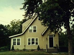 1565 Elm St, Stratford, CT 06497