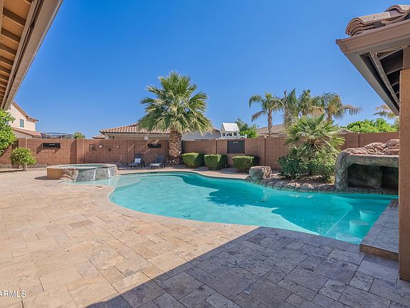 4th image of 41389 N JARNIGAN Place