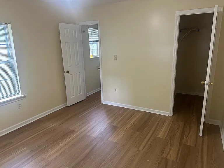 303 Mewborn St — Photo 2