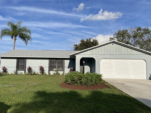 2nd image of 237 SE Whitmore Drive