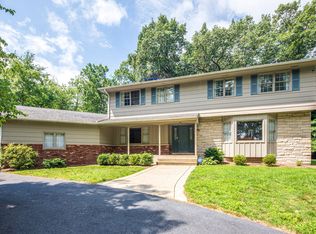 4916 Locksley Dr E, Rensselaer, IN 47978