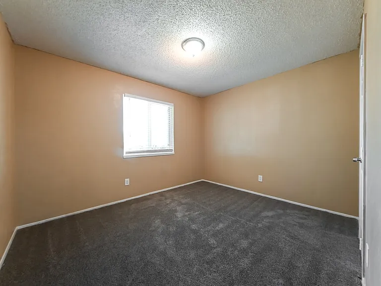 1522 Sunset Ln — Photo 13