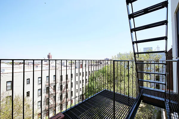 Rented by Osric Management LLC | media 27