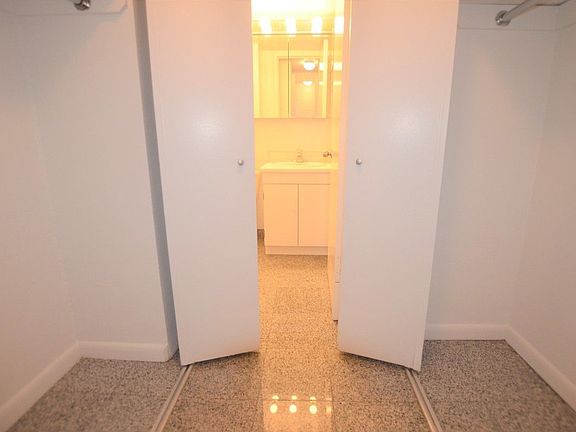 3rd image of 108 E 38th St APT 402