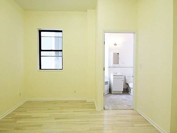 4th image of 853 Saint Nicholas Ave APT 304