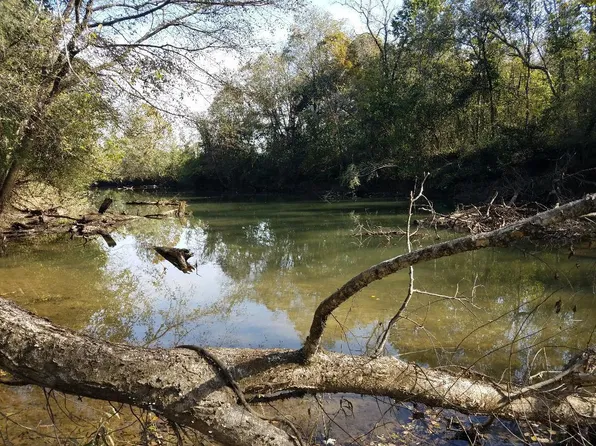 975 Magnolia Ave S, Whitwell, TN 37397