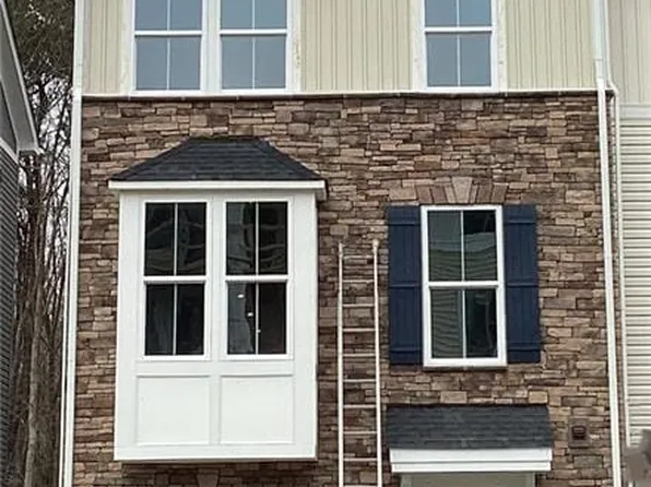 141 Big Woods Dr #22C, Poquoson, VA 23662
