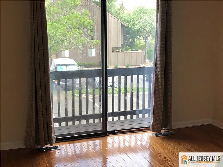 162 Westgate Dr #162 — Photo 13