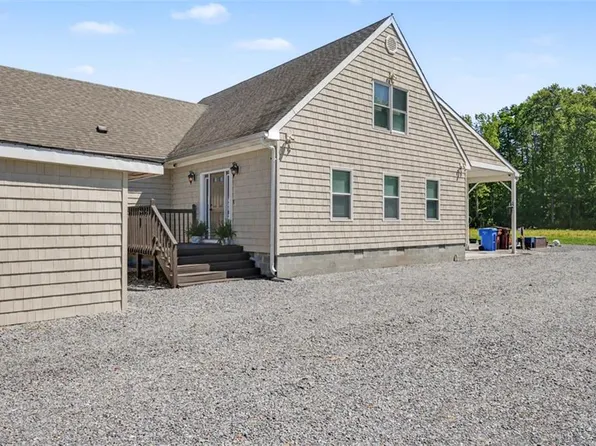 433 Truitt Rd, Chesapeake, VA 23321