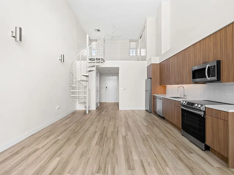 Uptown Lofts — Photo 72