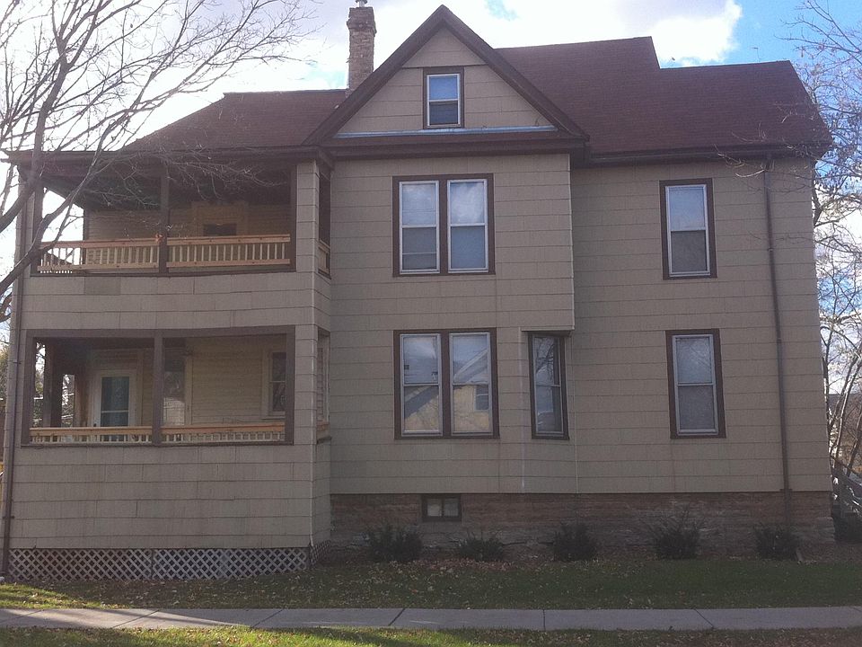 1st image of 1924 Como Ave SE #1