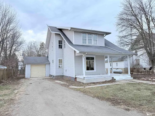 126 S Main St, Waldron, MI 49288