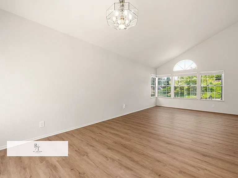 20926 Brookline Dr — Photo 7