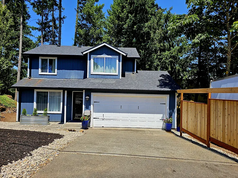 13450 Duane St — Photo 1