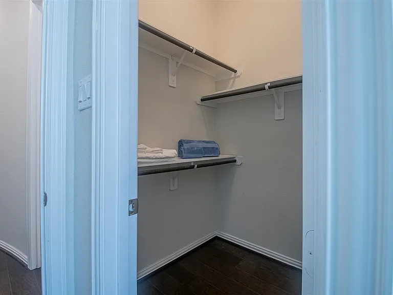 18303 Chester Meadow Ln — Photo 19