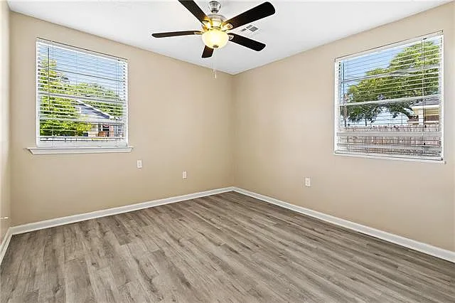 1104 Huey P Long Ave — Photo 9
