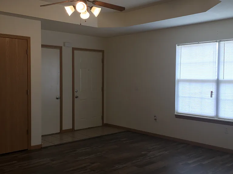 1411 Glen St #1407-D — Photo 12