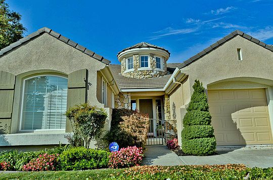 2nd image of 301 Culet Dr