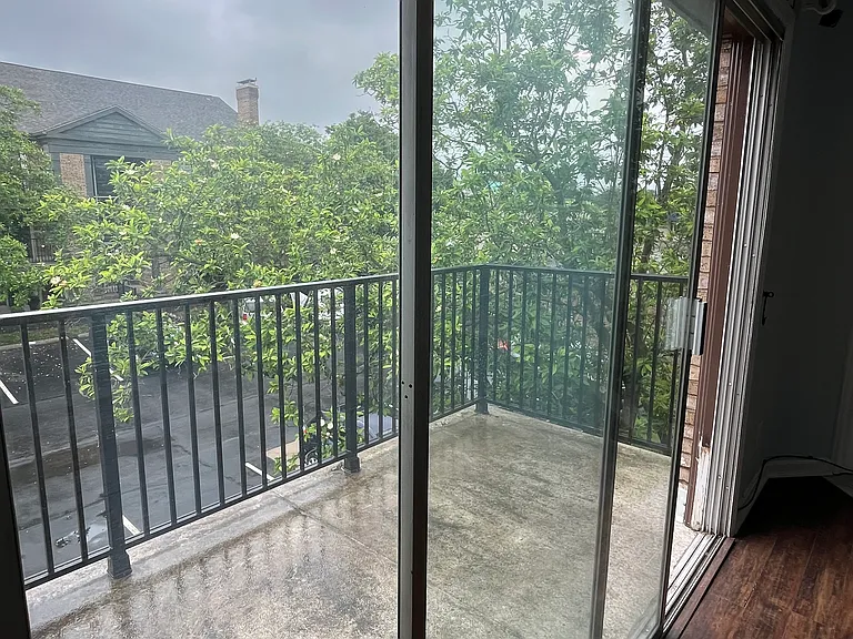 9740 Bunker Hill Ln — Photo 13