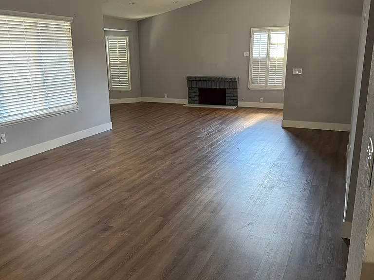 25290 Kalmia Ave — Photo 19