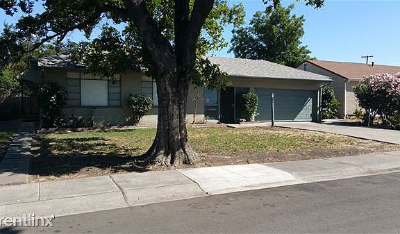 4th image of 2935 W Princeton Ave