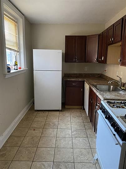 1st image of 1533 Chapel St #203