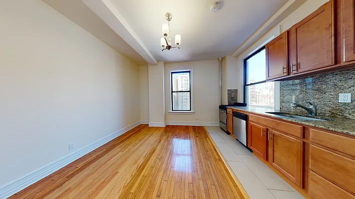 Rented by Bond New York | media 14