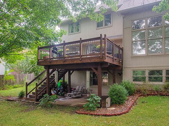5th image of 1104 NE Bay Ct
