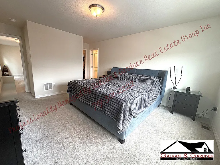 4352 Samaritan Loop — Photo 16