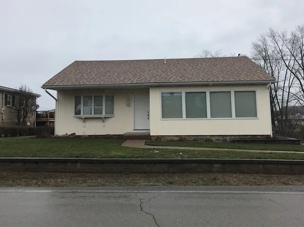 363 Rockdale Rd, Follansbee, WV 26037